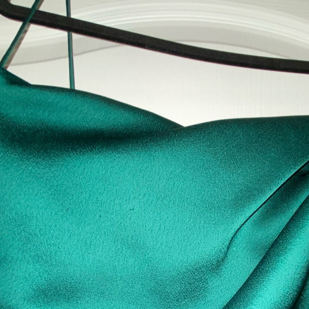 **40% OFF** WORN. Rosario Satin Gown - Picture 13 of 16